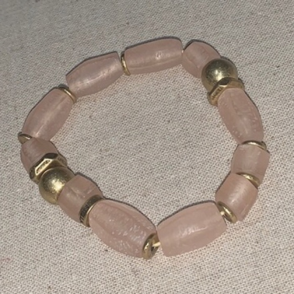Stella & Dot Pink Beaded Stretch Bracelet with Gold Accents